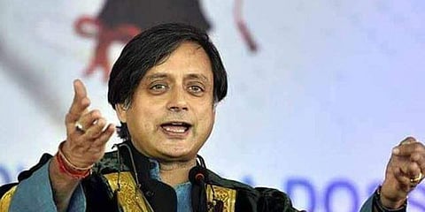 மக்களவை காங்கிரஸ் தலைவராக தயார் - சசி தரூர்