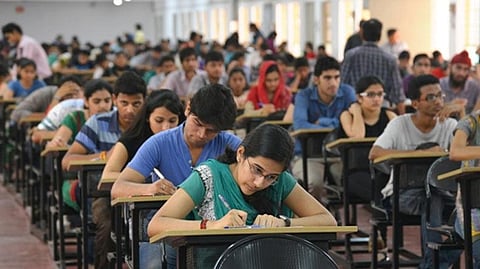 எல்ஐசி நிறுவனத்தில் அப்ரண்டிஸ் அதிகாரி பணிகள்: 8,581 காலியிடங்கள்!