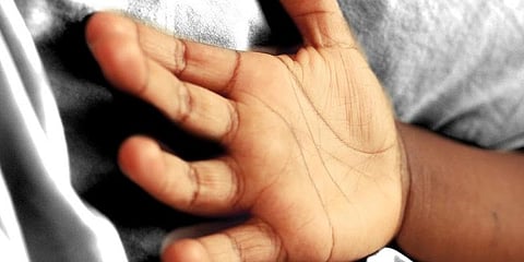 9 வயது சிறுவன் கல்லால் அடித்துக் கொலை... இளைஞர் கைது