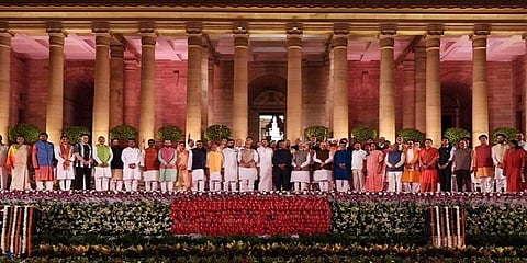 யாருக்கு என்ன இலாக்கா..! - முழுத் தகவல்