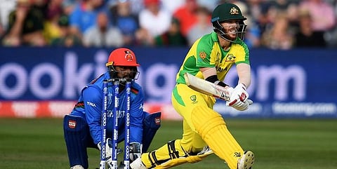 வார்னர் அதிரடி: ஆப்கானை எளிதாக வீழ்த்தியது ஆஸி!