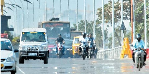 இன்று முதல் தமிழகத்தில் வெப்பநிலை குறையும் - வானிலை ஆய்வு மையம்