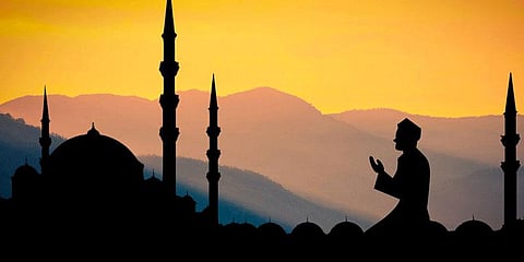 தமிழகத்தில் நாளை ரமலான் பண்டிகை - தலைமை காஜி அறிவிப்பு