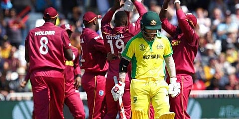 38 ரன்களுக்கு 4 விக்கெட்டுகள்..! - பரிதாப நிலையில் ஆஸ்திரேலியா