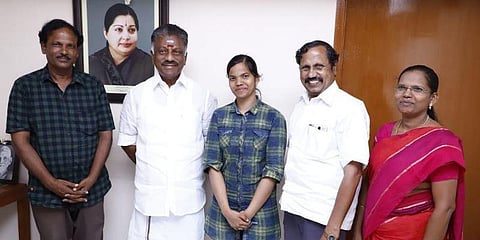 விண்வெளி ஆய்வு பயிற்சிக்கு தேர்வான உதயகீர்த்திகா : துணை முதல்வரிடம் கோரிக்கை