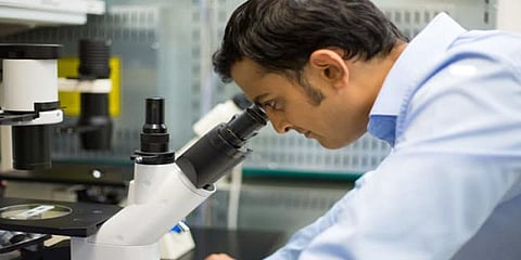 அரிதாகி வரும் இந்திய ஆராய்ச்சியாளர்கள் - கவலை தரும் புள்ளிவிவரம்