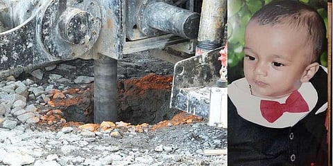 109 மணி நேர போராட்டம்: ஆழ்துளை கிணற்றில் சிக்கிய குழந்தை உயிருடன் மீட்பு