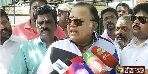 “நடிகர் சங்கத் தேர்தலில் திமுக தலையீடு” - ராதாரவி பேட்டி