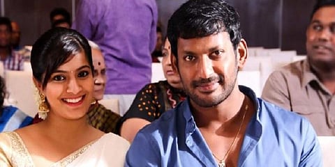 கொஞ்ச நஞ்ச மரியாதையும் போய்விட்டது: விஷாலை விளாசும் வரலட்சுமி