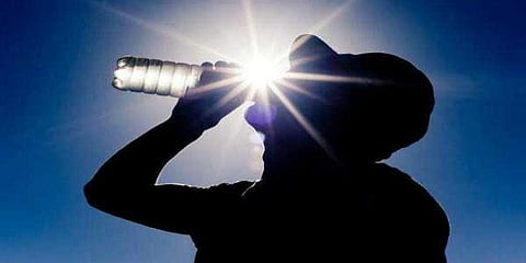 சென்னை உள்ளிட்ட 15 இடங்களில் சதமடித்த வெயில்