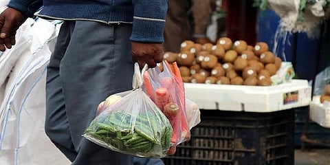 நெகிழிப் பொருட்களை பயன்படுத்தினால் நாளை முதல் அபராதம்