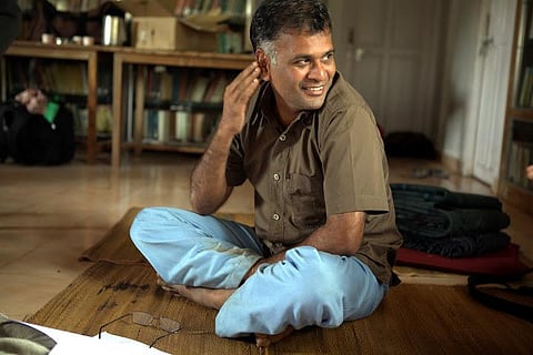 ஜெயமோகன் மீது வழக்குப் போடுங்கள் : வணிகர் சங்கப்பேரவை