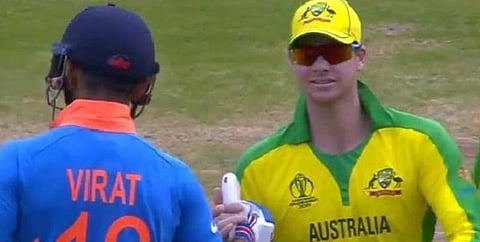 ரசிகர்கள் கூச்சல் விவகாரம்: விராத் கோலியை பாராட்டிய ஸ்மித்!