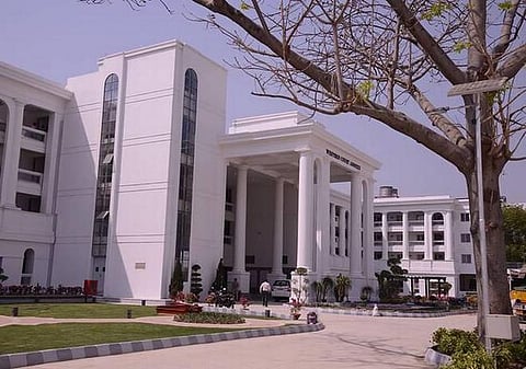 மத்திய அரசின் புதிய முடிவு - எம்.பி.க்களுக்கு 5 நட்சத்திர வசதிகள் “கட்”