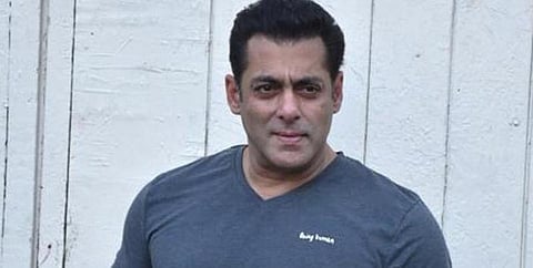 போலி பிரமாணப் பத்திர வழக்கு: சல்மான்கான் விடுவிப்பு