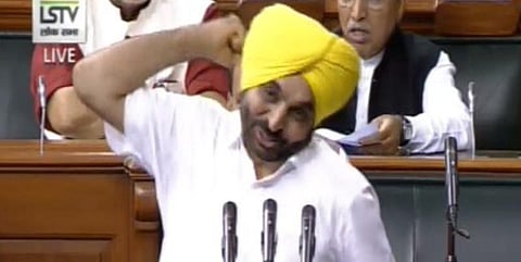 மக்களவையில் ’இன்குலாப் ஜிந்தாபாத்’ என முழக்கமிட்ட ஆம் ஆத்மி எம்.பி!