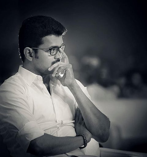 இன்று வெளியாகும் விஜய்யின் தளபதி 63 அப்டேட் ! என்ன தெரியுமா ?