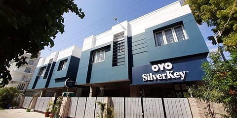 சர்ச்சைக்குரிய விளம்பரத்தை வெளியிட்டதற்காக ‘ஓயோ’ விடுதிக்கு சீல்