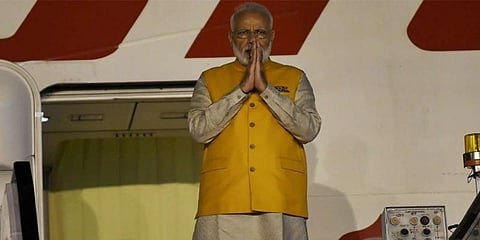 ஜி20 உச்சி மாநாடு : ஜப்பான் சென்றார் மோடி