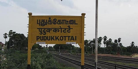 ரயில் முன் செல்ஃபி எடுத்த மாணவர் பலி : புதுக்கோட்டையில் விபரீதம்