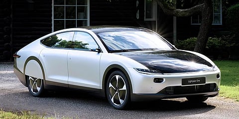 பெட்ரோல் இல்லாமல் இயங்கும் கார் !