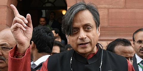 “சட்டவிரோதமாக தகவல்களைத் திருடும் டிக்டாக்” - சசிதரூர் எச்சரிக்கை