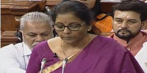 பட்ஜெட் 2019: பெட்ரோல், டீசல் மீது கூடுதல் வரி