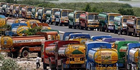 தனியார் தண்ணீர் லாரி உரிமையாளர்கள் வேலைநிறுத்தம் அறிவிப்பு