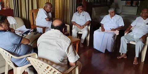 “ராஜினாமா செய்தவர்களுக்கு அமைச்சர் பதவி” - காங்கிரஸ் ஆஃபரும்.. எம்.எல்.ஏக்கள் மறுப்பும்..