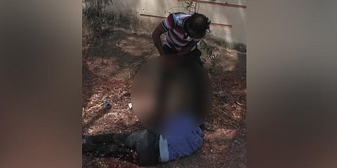 பட்டப் பகலில் பள்ளி ஆசிரியர் வெட்டிக் கொலை - தூத்துக்குடி குரூரம்