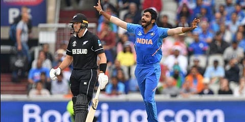 239 ரன்கள் எடுத்த நியூஸிலாந்து - இலக்கை எட்டுமா இந்தியா ?