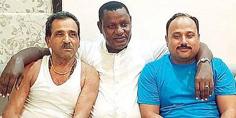 ரூ.200 கடனை அடைக்க 30 வருடத்துக்கு பின் இந்தியா வந்த கென்யா எம்.பி!