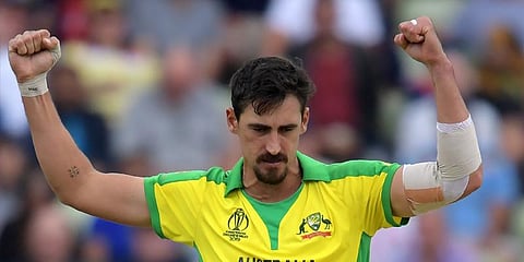 ஆஸி.பந்துவீச்சாளர் ஸ்டார்க் அபார சாதனை