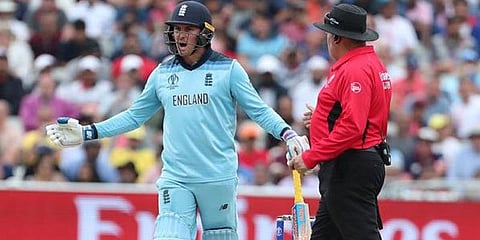 நடுவரிடம் வாக்குவாதம்: இங்கிலாந்து வீரர் ஜேசன் ராய்க்கு அபராதம்!