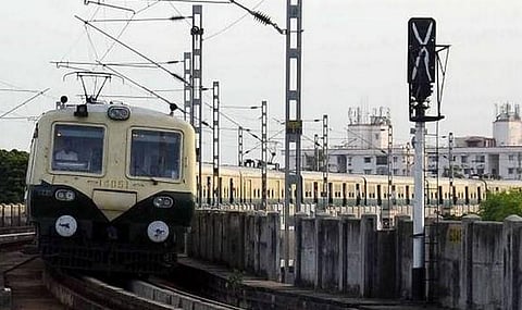 பராமரிப்பு பணி: சென்னையில் 67 மின்சார ரயில் சேவை மாற்றம்!