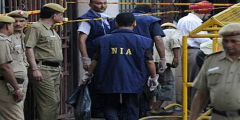 என்.ஐ.ஏ அதிகாரிகள் சோதனை - மின்னணு பொருட்கள் பறிமுதல்