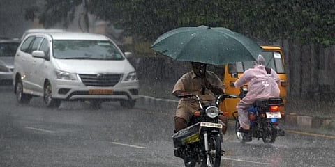 தமிழகம், புதுச்சேரியில் மழை நீடிக்கும் - வானிலை ஆய்வு மையம்