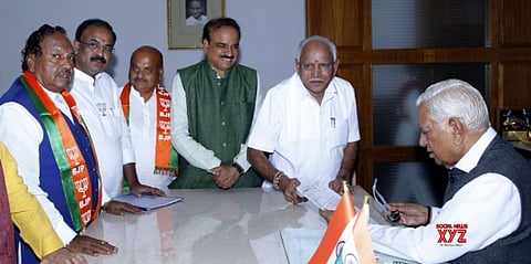 ஆட்சியமைக்க உரிமை கோருகிறார் எடியூரப்பா ?