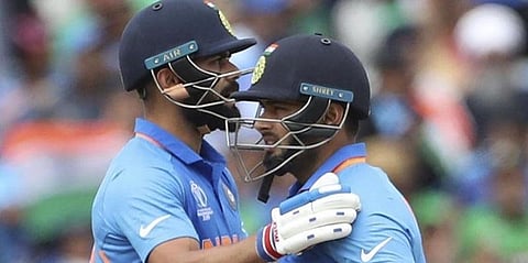 இளம் வீரர்களின் தன்னம்பிக்கை வியப்பாக இருக்கிறது’ - விராட் கோலி புகழாரம்