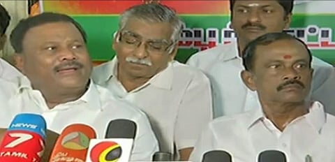 “சிலைக்கடத்தலில் எங்களுக்கு தொடர்பில்லை”- தமிழக அமைச்சர்கள் பேட்டி