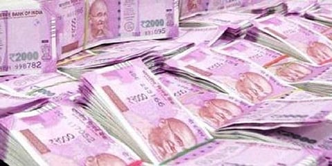 உரிமையாளரை ஏமாற்றி நிதி நிறுவனத்தில் கொள்ளை! போலீசார் வலைவீச்சு