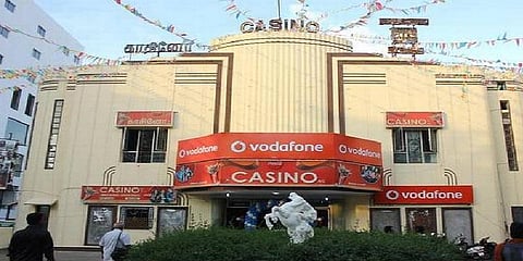 புதுப்பொலிவுடன் கேசினோ தியேட்டர் - அஜித்தின் ‘நேர்கொண்ட பார்வை’ வெளியீடு