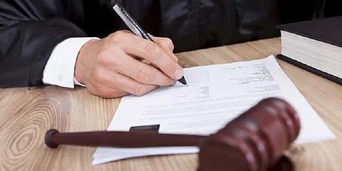 இந்தியர்கள் குறித்து இனவெறி கருத்து - சிங்கப்பூர் நபருக்கு சிறை, 50 ஆயிரம் அபராதம்