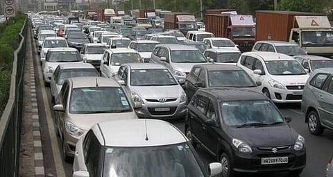 பல மடங்கு உயர்கிறது வாகனப் பதிவு கட்டணம்...!