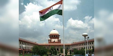 முத்தலாக் மசோதா : மாநிலங்களவையில் அதிமுக வெளிநடப்பு