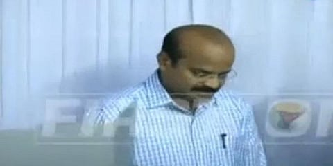 “மக்கள் சுதந்திரமாகவும் நேர்மையாகவும் வாக்களிக்க வேண்டும்” - வேலூர் மாவட்ட ஆட்சியர்