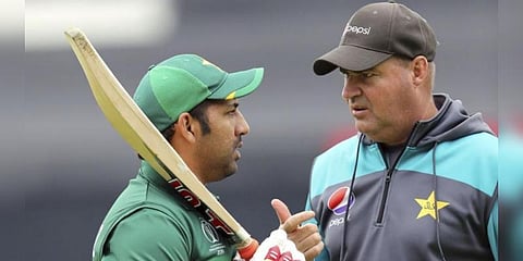 பாக். கிரிக்கெட் கேப்டனை மாற்ற பயிற்சியாளர் பரிந்துரை!