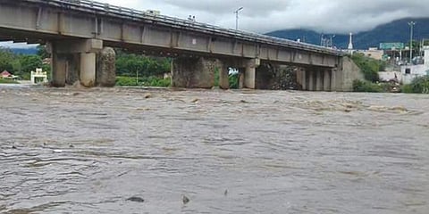 நிரம்பியது பில்லூர் அணை : மக்களுக்கு வட்டாட்சியர் எச்சரிக்கை