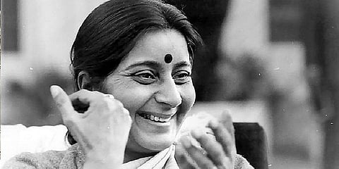 இந்திய அரசியலில் உச்சம் தொட்ட சுஷ்மாவின் வாழ்க்கைப் பயணம்