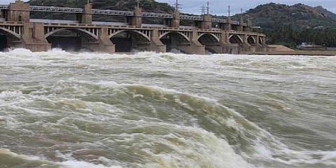 மேட்டூர் அணைக்கு விநாடிக்கு 2 லட்சம் கனஅடி காவிரி நீர் - ஜல்சக்தி எச்சரிக்கை